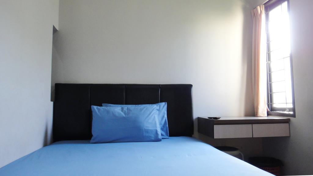 Comfort House Hotell Balikpapan  Exteriör bild